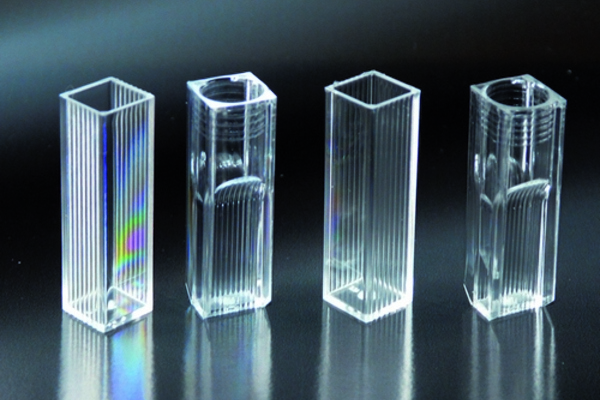 Cuvettes pour spectrophotomètre 2 - 4 ml