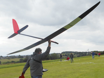 PLANEURS DE DURÉE ÉLECTRIQUE F5J A LA CPRAL				